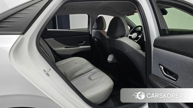 Hyundai Avante (CN7) 2021 Белый из Кореи, фото 3