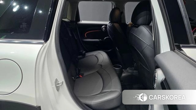 Mini Cooper 2024 Белый из Кореи, фото 3