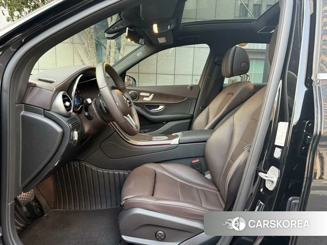 Mercedes-Benz GLC 2021 Черный из Китая, фото 3