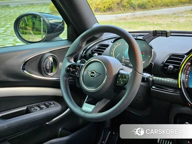 Mini Cooper S Clubman 2023 Зеленый из Кореи, фото 3