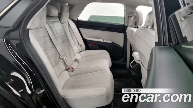 Hyundai Grandeur Hybrid (GN7) 2023 Черный из Кореи, фото 3