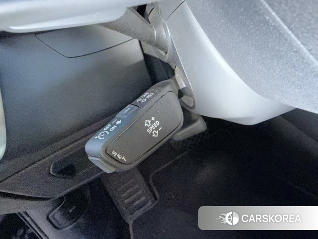 Audi A6L 2022 Черный из Китая, фото 3