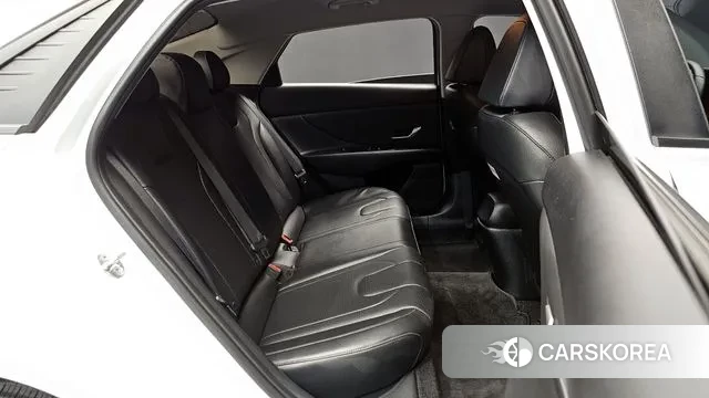 Hyundai Avante (CN7) 2022 Белый из Кореи, фото 3