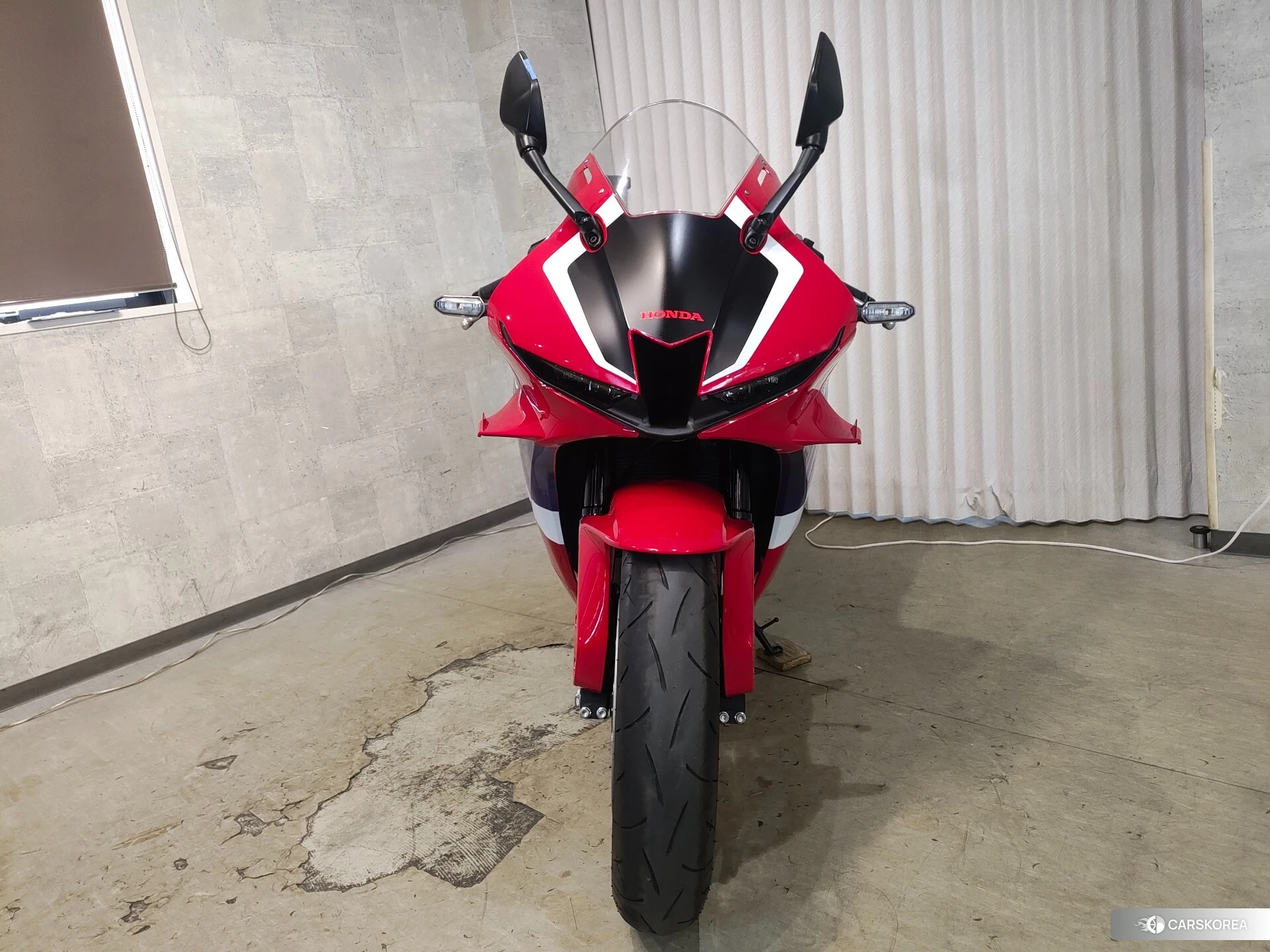 Проданный Honda CBR600RR ABS id 4184798 из Японии, фото 2