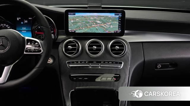 Mercedes-Benz C-Class W205 2019 Белый из Кореи, фото 3