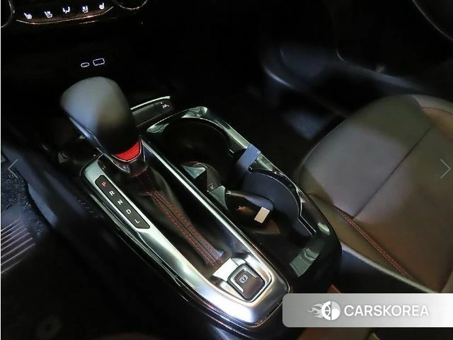 Chevrolet (GM Daewoo) Trax Crossover 2024 Черный из Кореи, фото 3