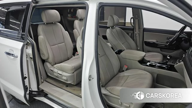 Kia The New Carnival 2018 Белый из Кореи, фото 3