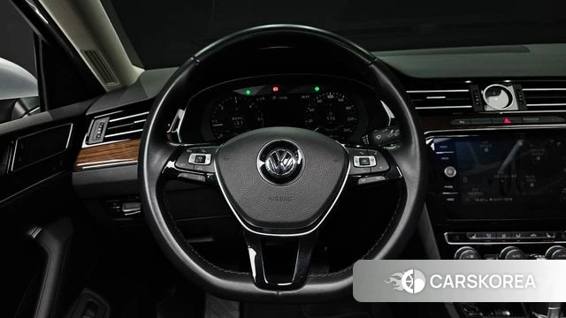 Volkswagen Passat GT (B8) 2018 Серебристо-серый из Кореи, фото 3