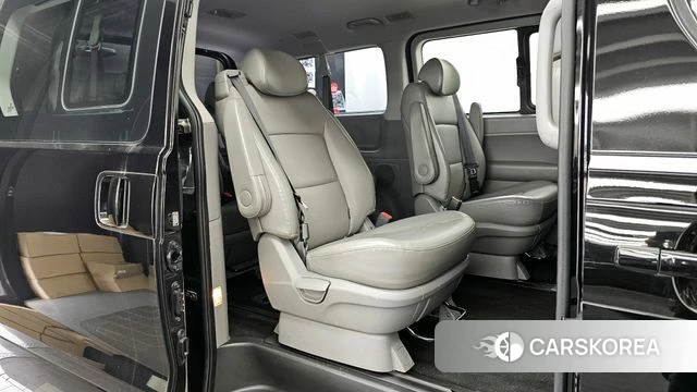Hyundai The New Grand Starex 2019 Черный из Кореи, фото 3