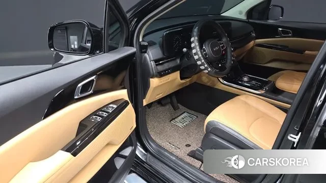 Kia Carnival 4th generation 2023 Черный из Кореи, фото 3