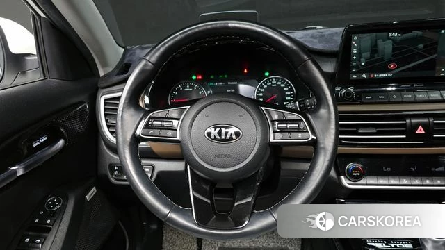 Kia Seltos 2019 Белый из Кореи, фото 3