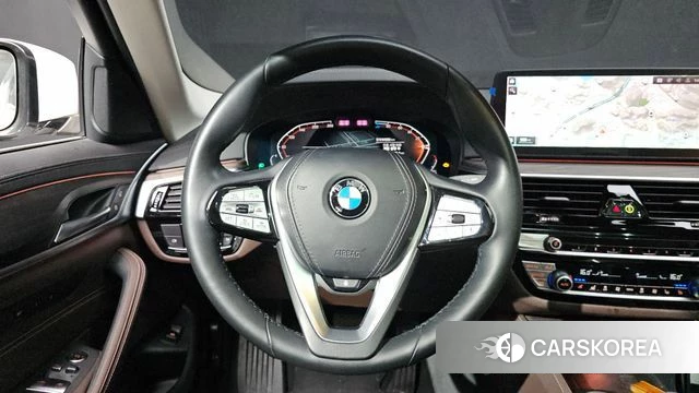 BMW 5 Series (G30) 2020 Белый из Кореи, фото 3