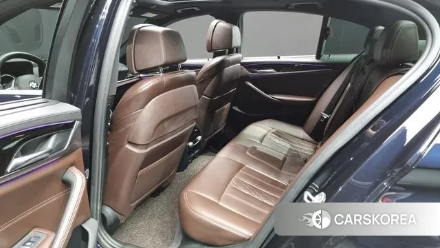 BMW 5 Series (G30) 2018 Синий из Кореи, фото 3