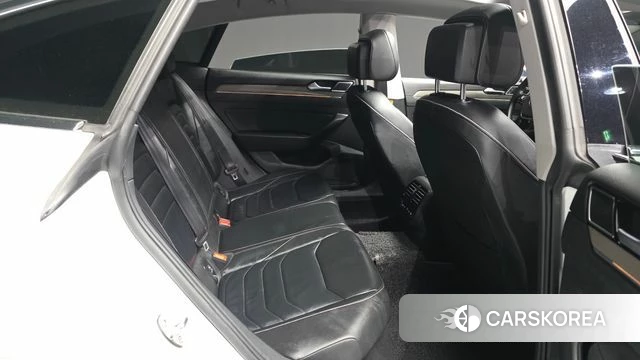 Volkswagen Arteon 2019 Белый из Кореи, фото 3