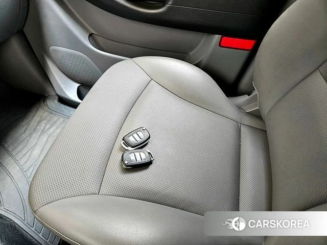 Hyundai The New Grand Starex 2020 Серебристо-серый из Кореи, фото 3