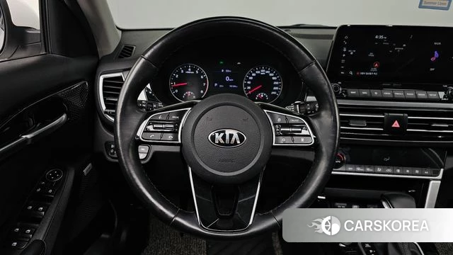 Kia Seltos 2019 Белый из Кореи, фото 3