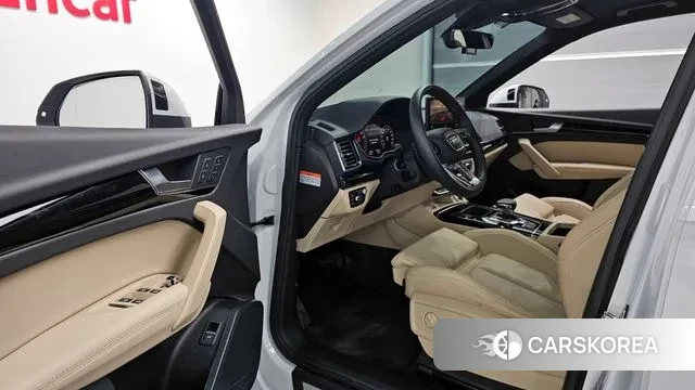 Audi Q5 (FY) 2024 Белый из Кореи, фото 3