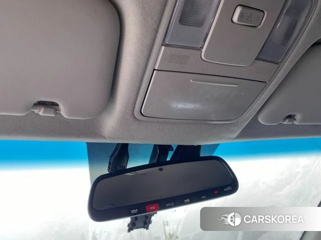 Kia The New K3 2nd generation 2022 Белый из Кореи, фото 3