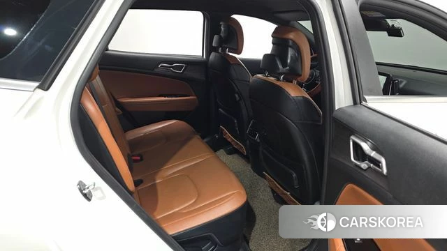 Kia Sportage 5th Generation Hybrid 2022 Белый из Кореи, фото 3