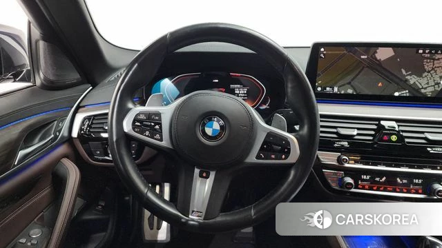 BMW 5 Series (G30) 2021 Черный из Кореи, фото 3