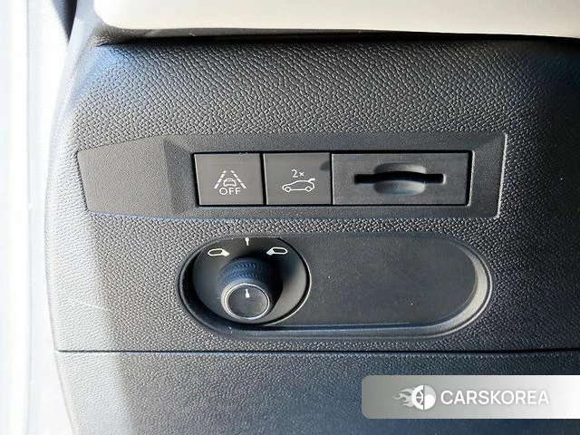 Citroen / DS DS3 Crossback 2020 Серый из Кореи, фото 3