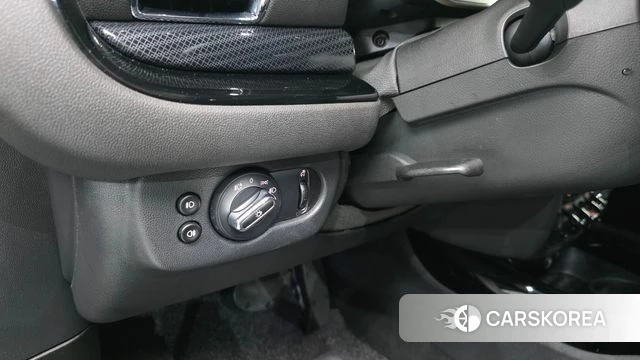 Mini Cooper Clubman 2022 Черный из Кореи, фото 3