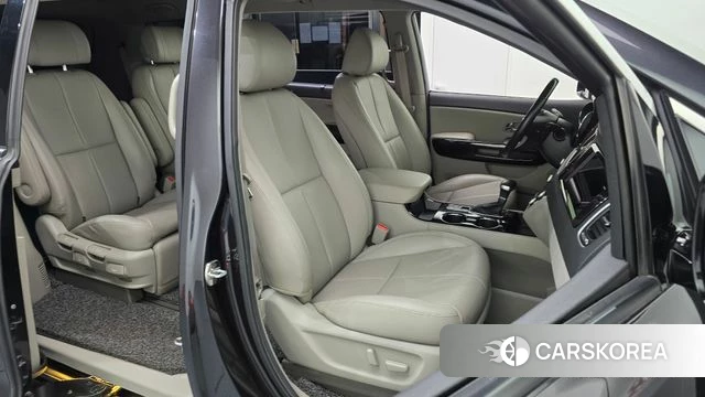 Kia The New Carnival 2018 Серый из Кореи, фото 3