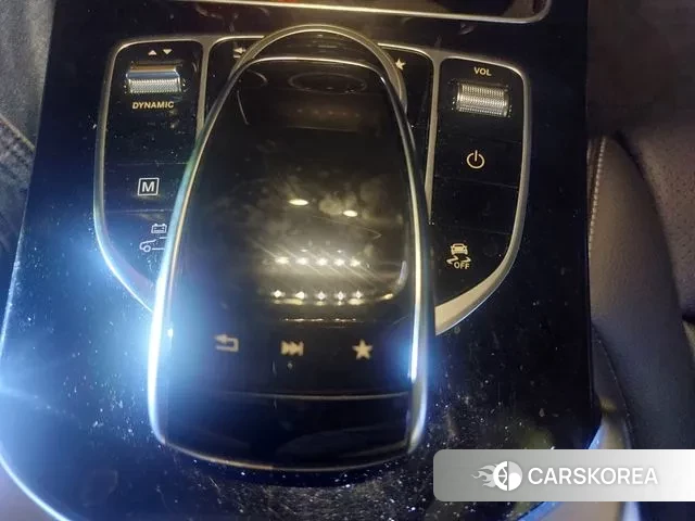 Mercedes-Benz GLC-Class X253 2018 Белый из Кореи, фото 3