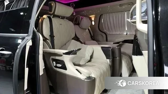 Kia Carnival 4th generation 2022 Черный из Кореи, фото 3