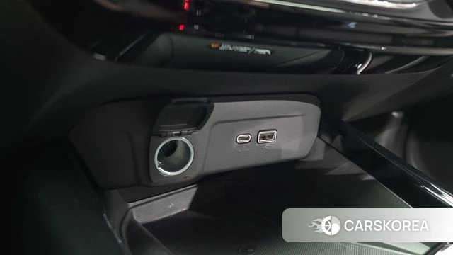 Chevrolet (GM Daewoo) Trax Crossover 2023 Черный из Кореи, фото 3