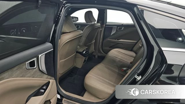 Kia K8 2022 Черный из Кореи, фото 3