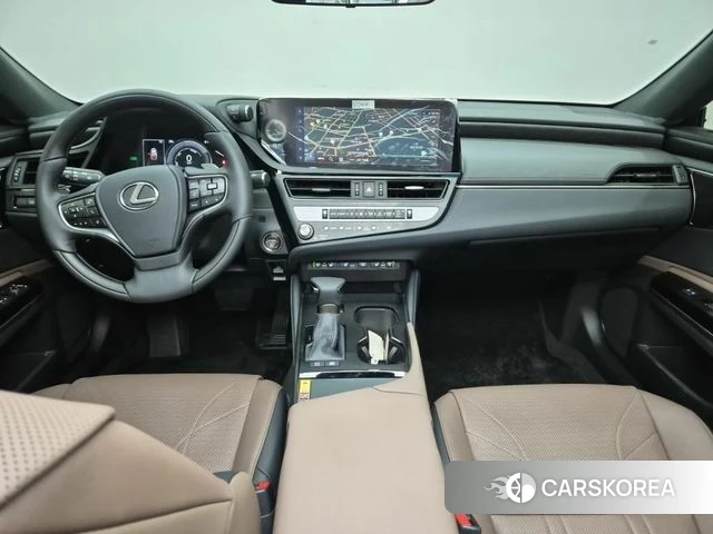 Lexus ES300h 7th generation 2026 Белый из Кореи, фото 3