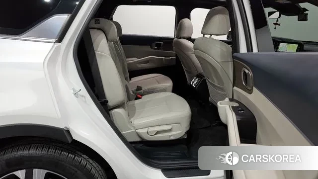 Kia Sorento 4th Generation 2022 Белый из Кореи, фото 3