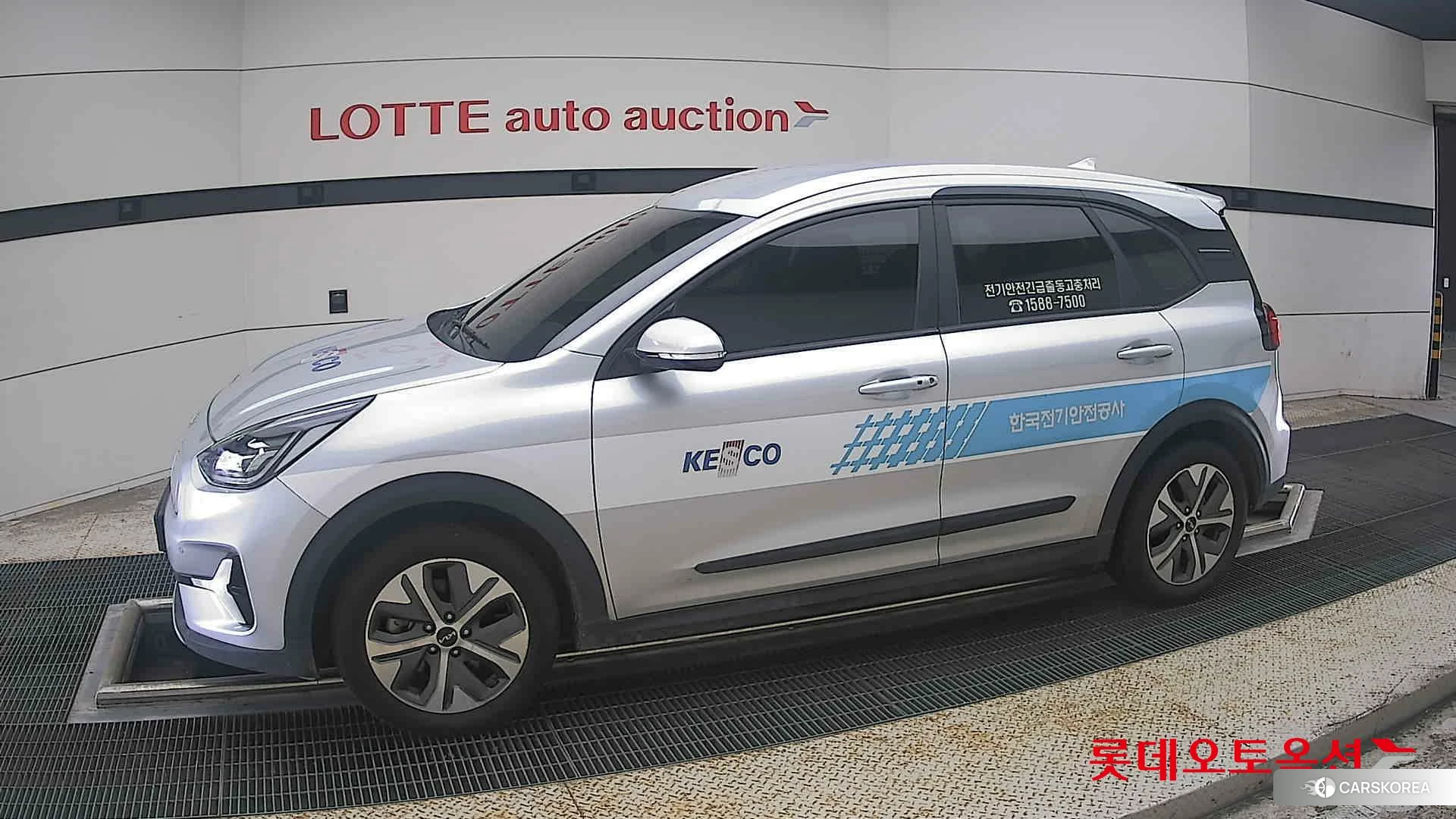 Kia Niro Plus 2023 Sparkling Silver из Кореи, фото 3