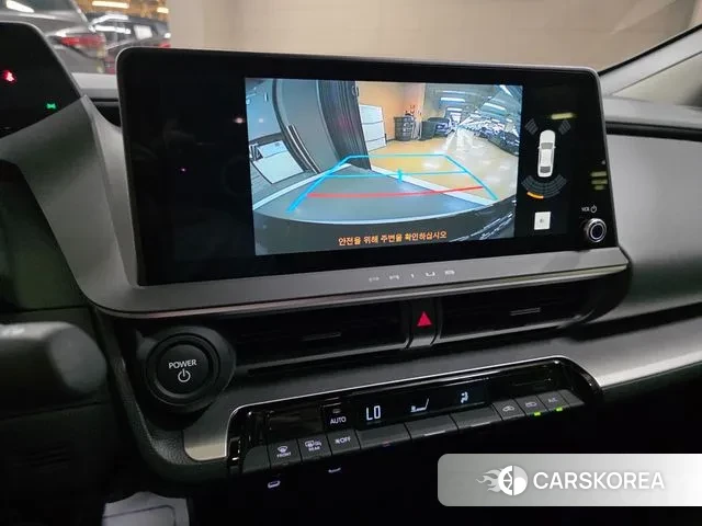 Toyota Prius 5th Generation 2024 Белый из Кореи, фото 3