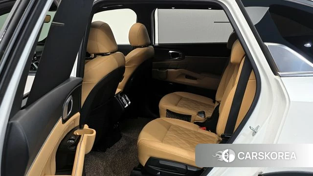 Kia Sorento 4th Generation 2023 Белый из Кореи, фото 3