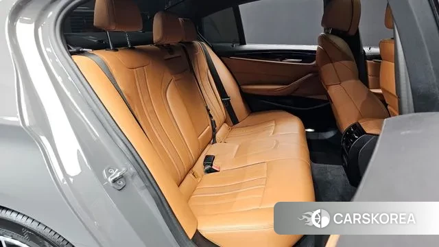 BMW 5 Series (G30) 2020 Серый из Кореи, фото 3