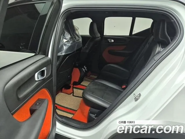 Volvo XC40 id 2678932 из Кореи 3