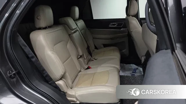 Ford Explorer 2018 Серый из Кореи, фото 3