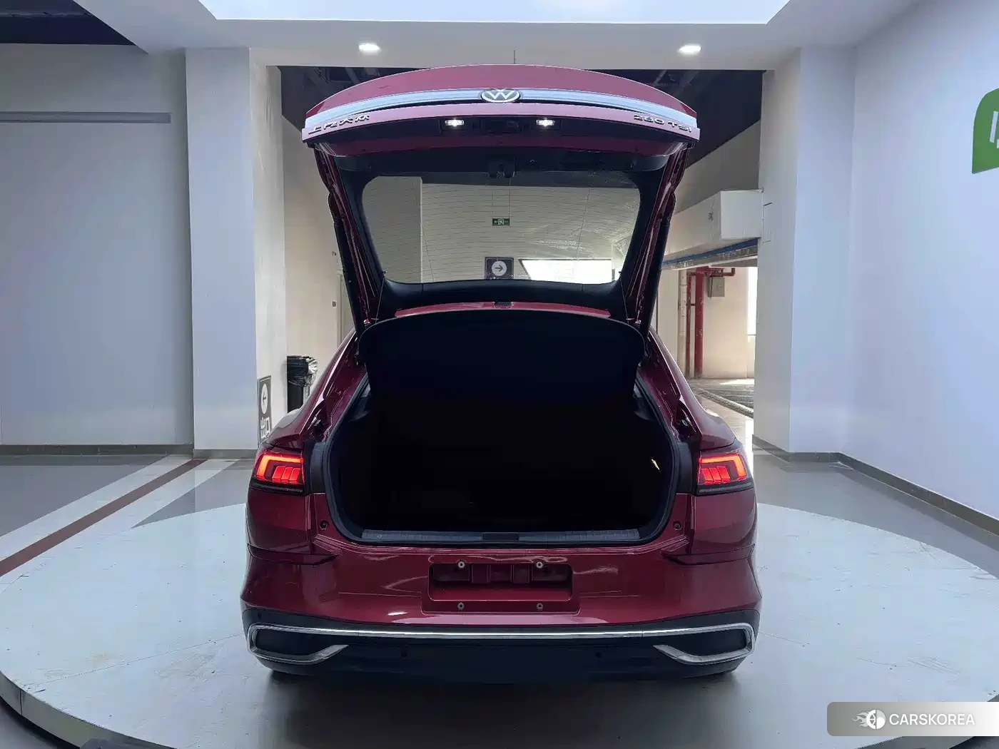 Volkswagen Lamando 2022 Red/purple из Китая, фото 3