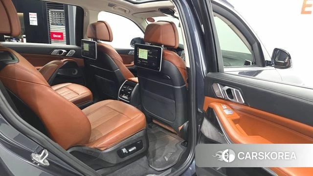 BMW X7 (G07) 2021 Серый из Кореи, фото 3
