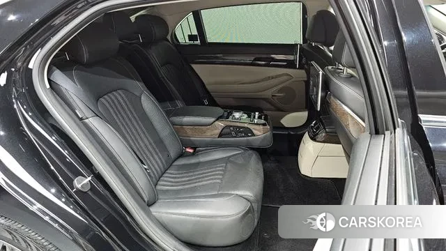 Genesis G90 2021 Черный из Кореи, фото 3