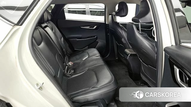 Kia EV6 2022 Жемчужный цвет из Кореи, фото 3