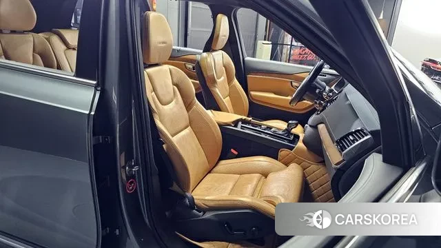 Volvo XC90 second Generation 2019 Серый из Кореи, фото 3