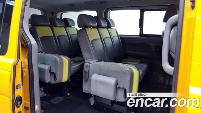 Hyundai The New Grand Starex 2018 Желтый из Кореи, фото 3