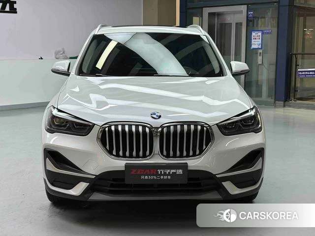 BMW X1 2021 Белый из Китая, фото 3