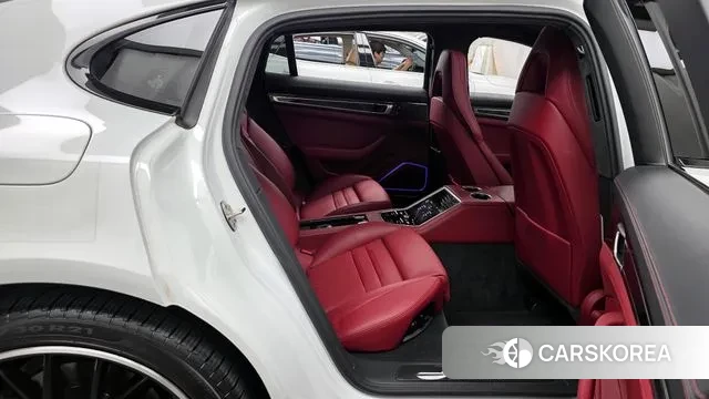 Porsche Panamera (971) 2022 Белый из Кореи, фото 3