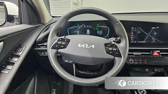 Kia Di Ol Nu Niro 2022 Белый из Кореи, фото 3