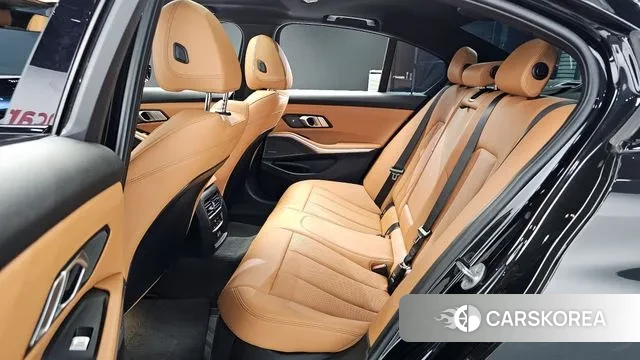 BMW 3 Series (G20) 2024 Черный из Кореи, фото 3