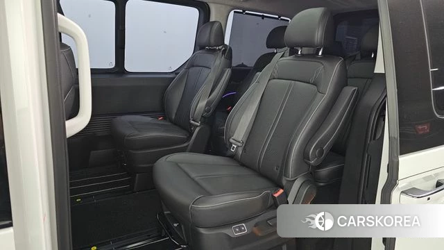 Hyundai Staria 2025 Белый из Кореи, фото 3